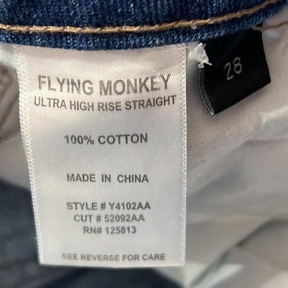 FLYING MONKEY Ultra High Rise Straight Jeans Size 28 - Picture 5 of 9